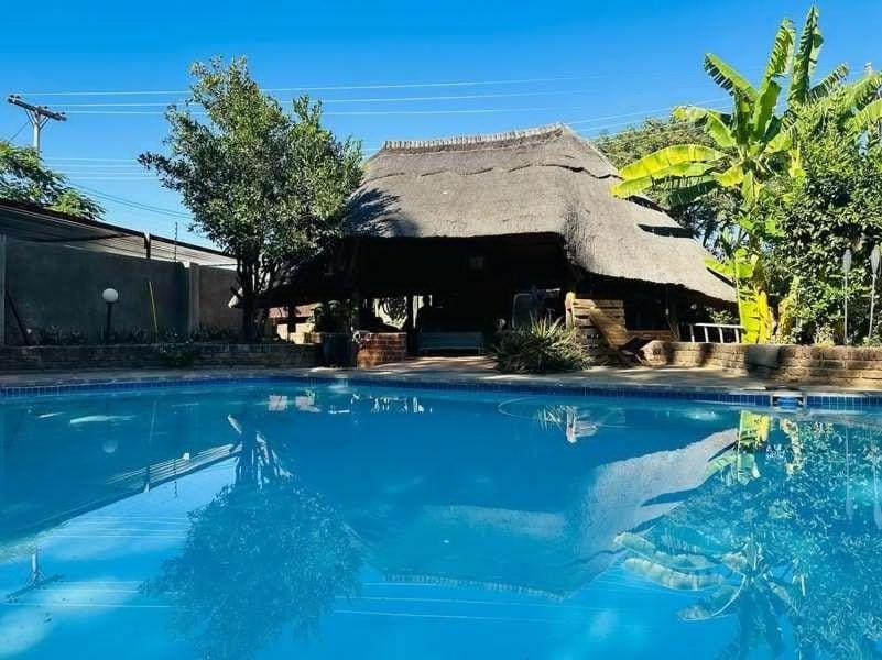 Birdville Bnb Guest House Gaborone Exteriör bild