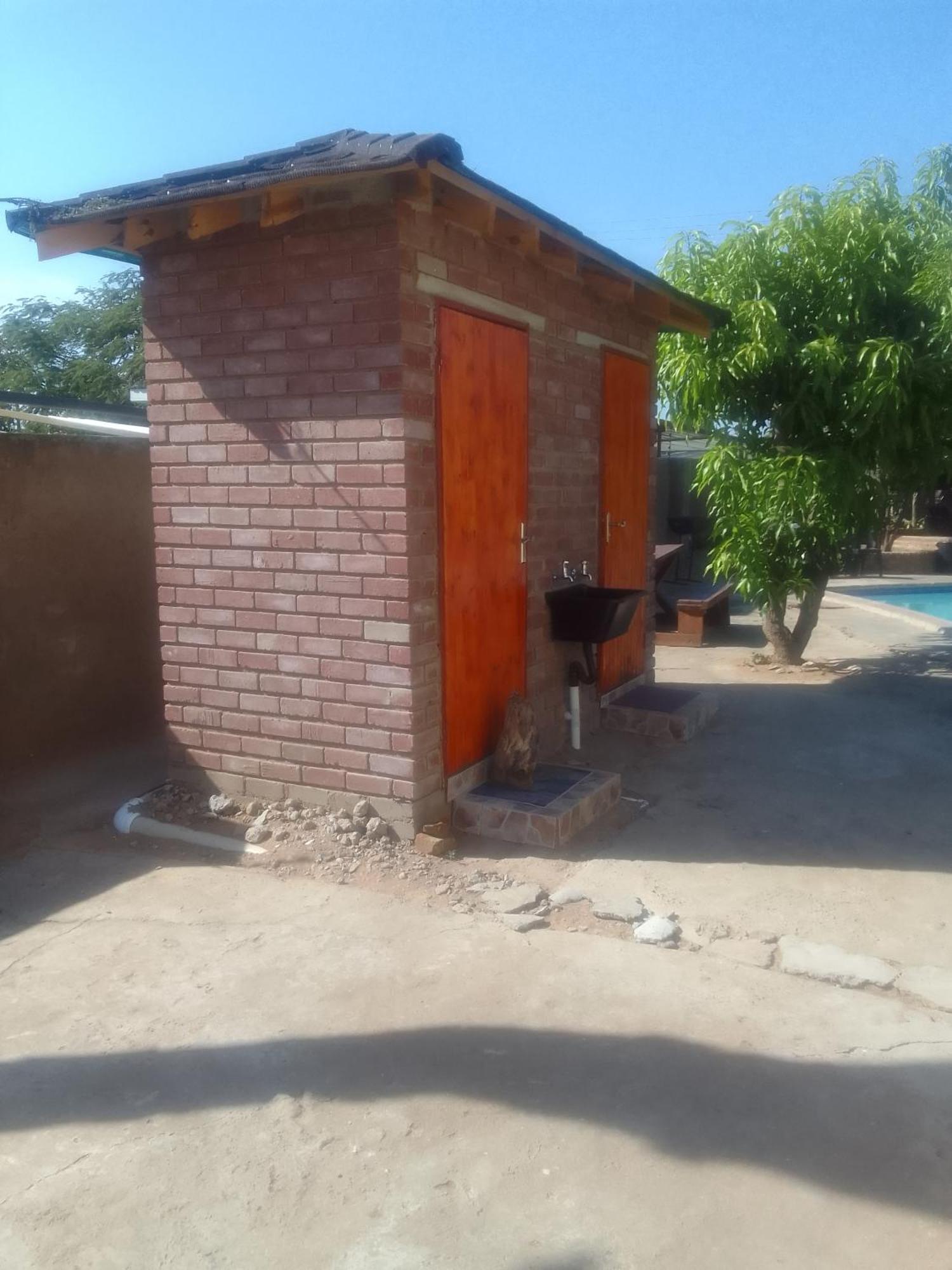 Birdville Bnb Guest House Gaborone Exteriör bild