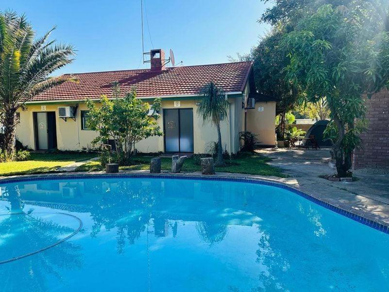 Birdville Bnb Guest House Gaborone Exteriör bild